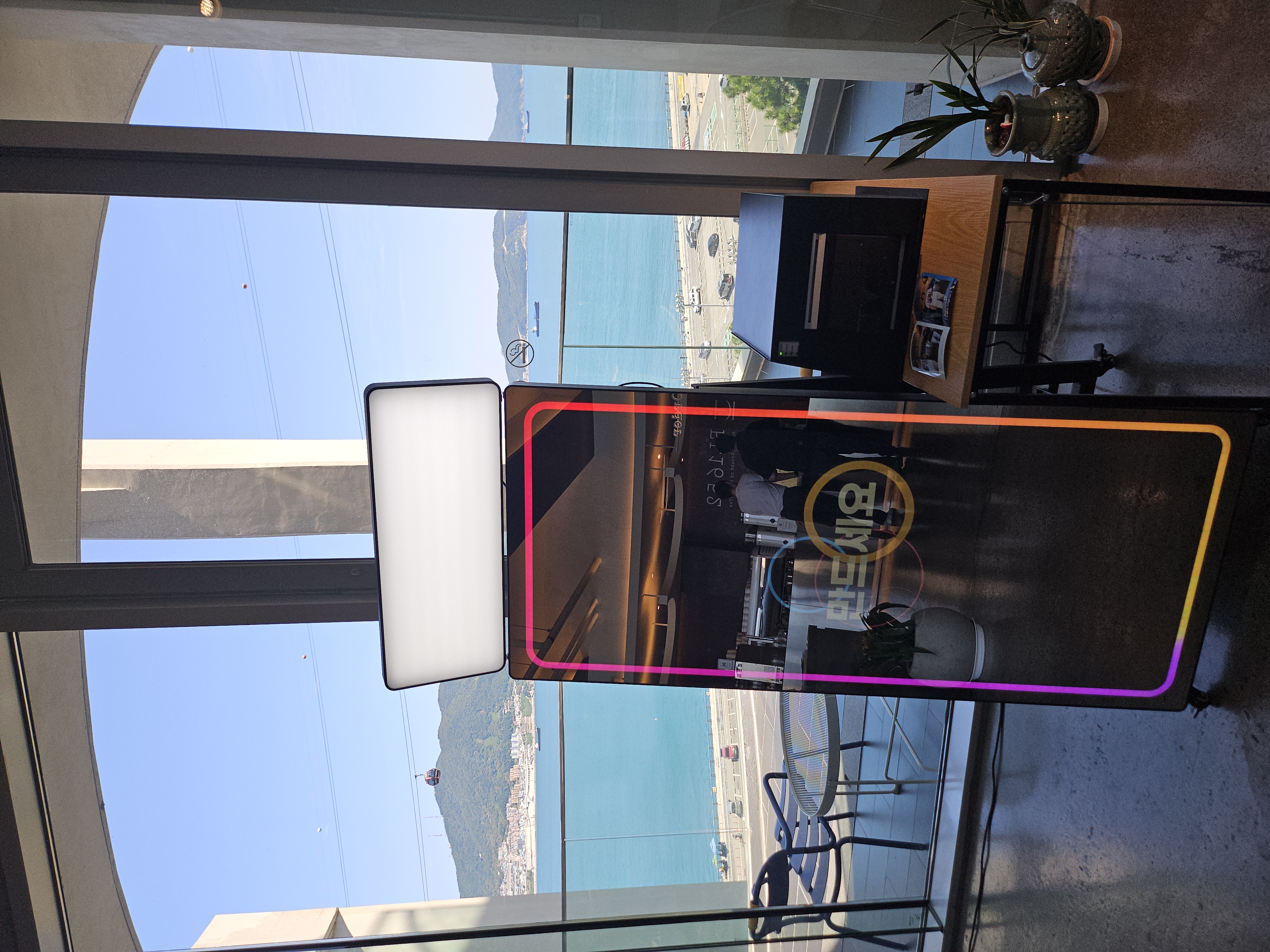 미러포토부스 메인 이미지